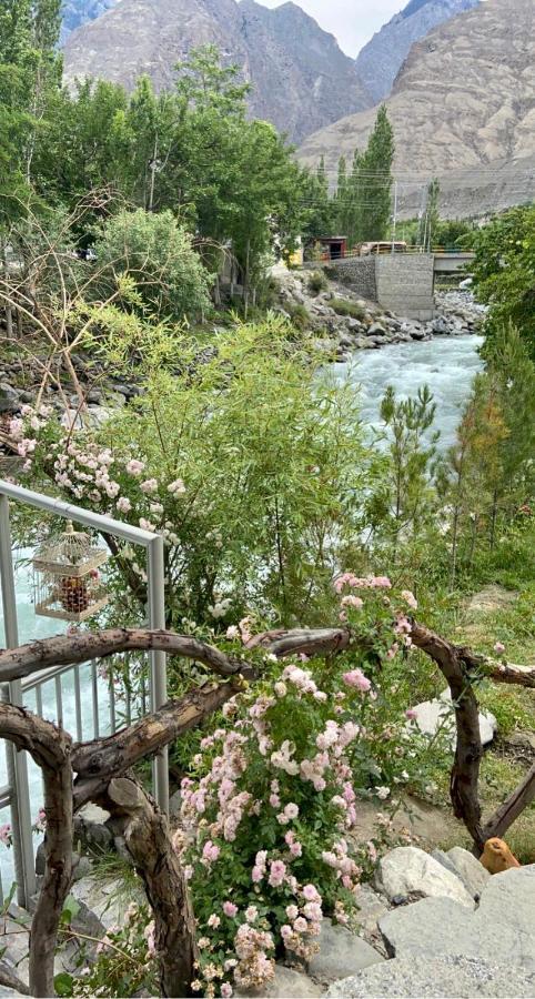 Riverdale Resort Gilgit Esterno foto
