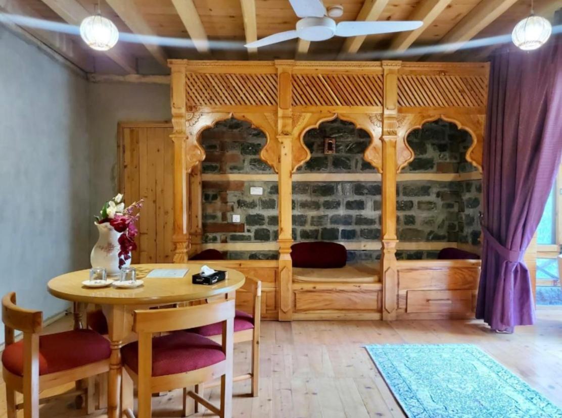 Riverdale Resort Gilgit Esterno foto